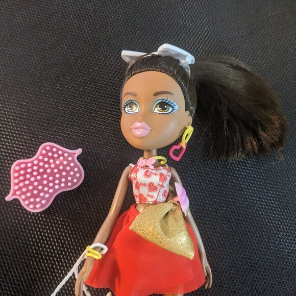 Bratz Sweet style Sasha - Picture 2 of 5